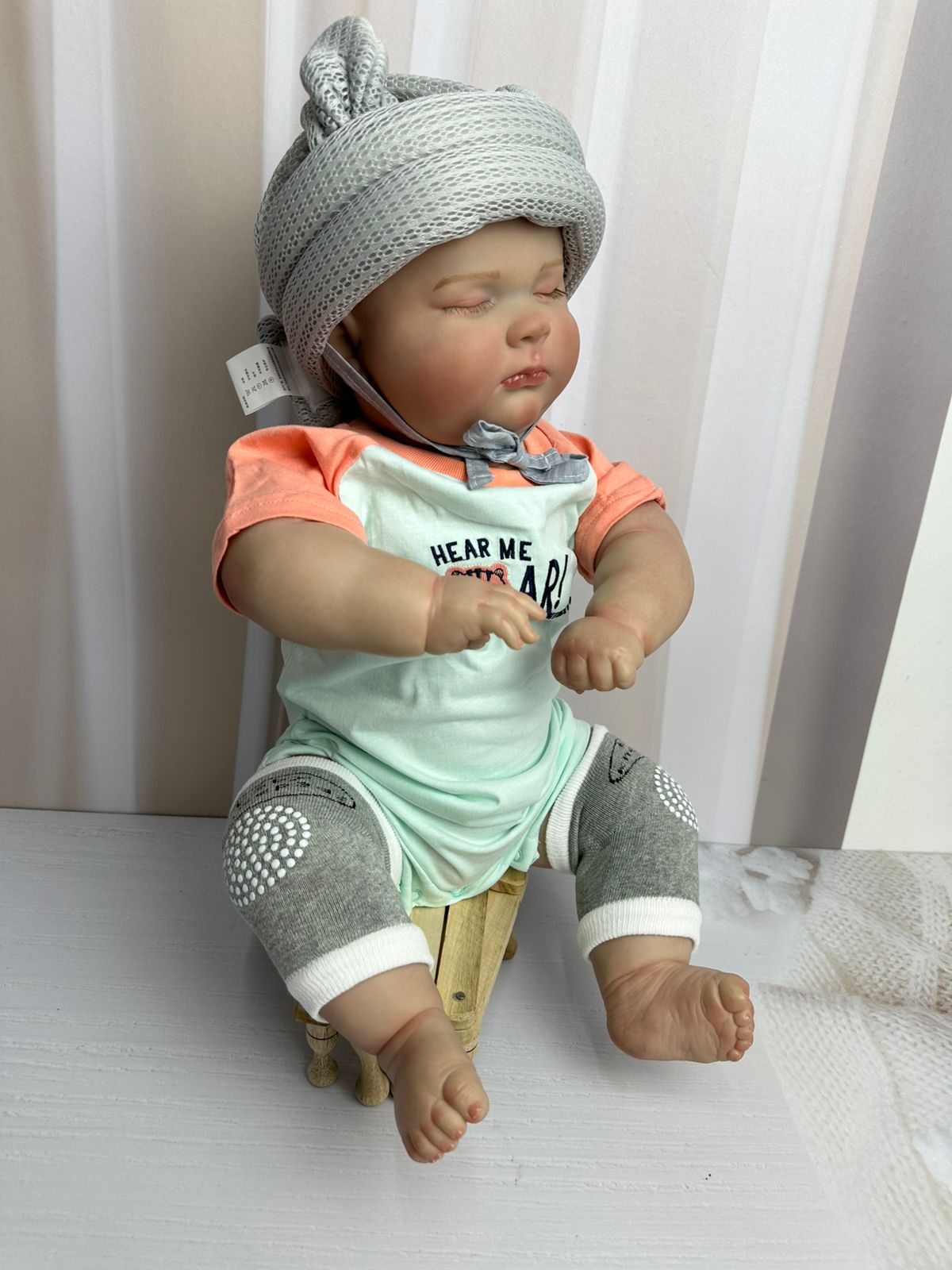 Combo casco antigolpes y rodilleras